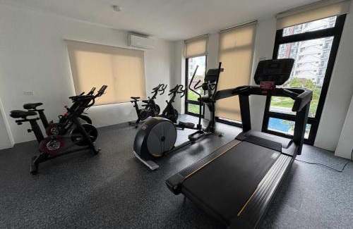 Basak Apartment | Cozy stay Cebu royal ocean crest mactan