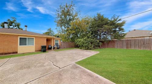 Bryan Apartment | Cozy Stay in Bryan, TX