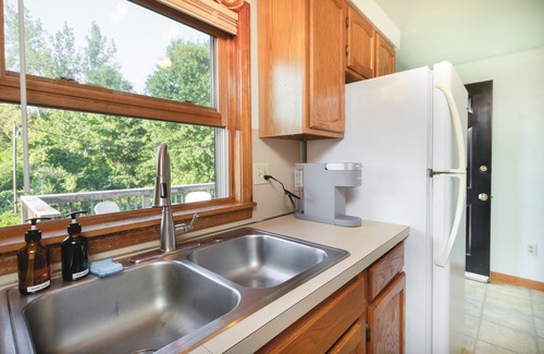 South Deerfield Apartment | Cozy Stay in South Deerfield
