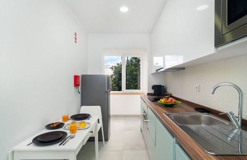 Carvoeira Apartment | Cozy Stay Steps Away From The Train Station