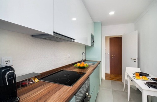Carvoeira Apartment | Cozy Stay Steps Away From The Train Station