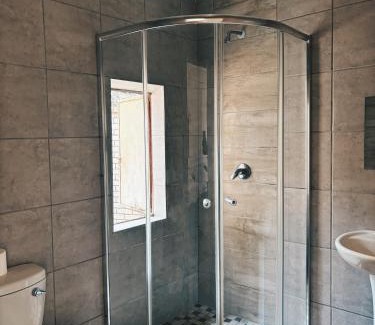 Kempton Park House | Cozy stay