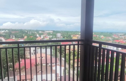 Silang Junction North Condo | Cozy Studio w/balcony & CityView