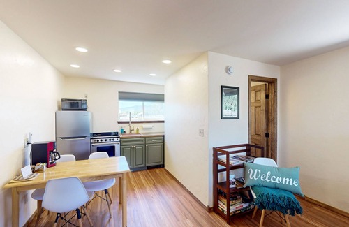 South Fork Apartment | Cozy studio w/nearby hiking & biking trails, free Wifi