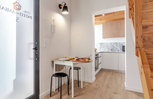 Sao Mamede de Infesta Apartment | Cozy T1 Flats with Courtyard BBQ by HostWise