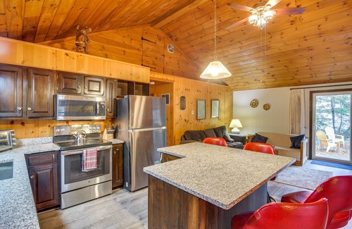 West Poland Cabin | Cozy Thompson Lake Cabin w/Boat Dock & Launch