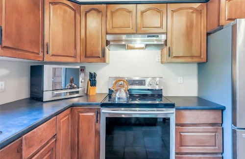 Hope House | Cozy Three Bedroom House In Hope BC!