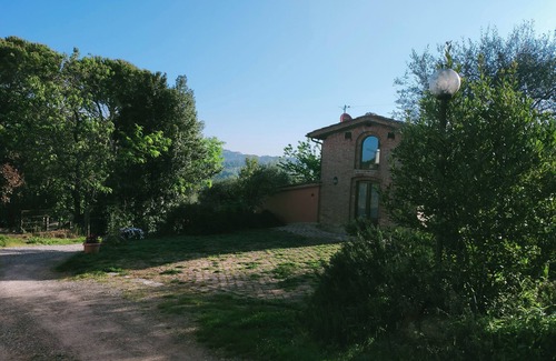 Siena House | Cozy Tuscan-style apartment Suitable for families. Pets allowed