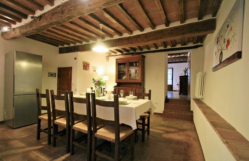 Radicondoli House | Cozy Tuscany farmhouse private pool up to 12 pax
