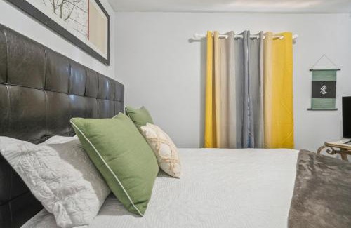 Cleveland House | Cozy two bedroom one bath