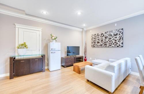 Arbutus Ridge House | Cozy two beds lower level suite in Vancouver West