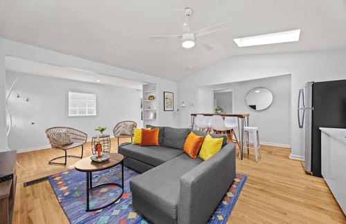 Cherokee Triangle Apartment | Cozy Unit w/Backyard Access | Near Bourbon Trail!