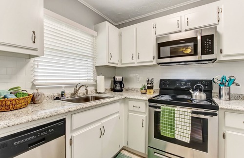 Ocean Cay House | Cozy, Updated 2 BD/1.5 BA Beachside Townhouse Just Off Fletcher Avenue! New Deck!