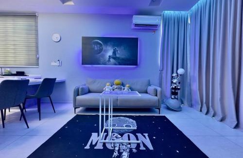 George Town Apartment | Cozy Urban Suites Georgetown View by 3C