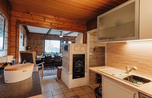 Thurmansbang Apartment | Cozy vacation apartment with south-facing balcony