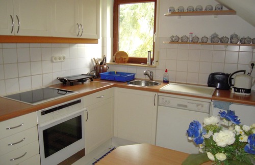 Hunfelden Apartment | Cozy, well-equipped accommodation - centrally located to Frankfurt .