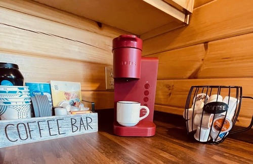 Hector Cabin | Cozy Wine Cabin escape with Breathtaking Views 3