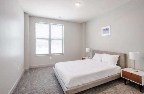 Downtown Cincinnati Apartment | CozySuites at the Banks gym pool 14