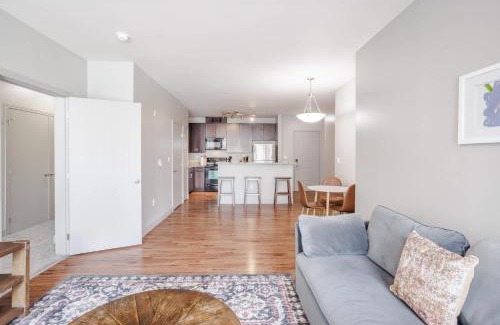 Downtown Cincinnati Apartment | CozySuites at the Banks gym pool 14