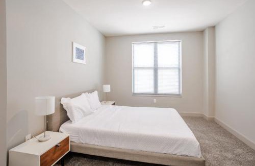 Downtown Cincinnati Apartment | CozySuites at the Banks gym pool 14