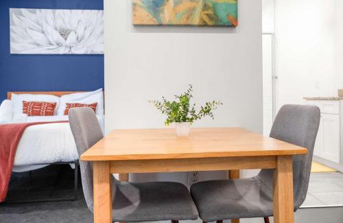 Cultural District Apartment | CozySuites Chic1BR in Downtown Pitts #11