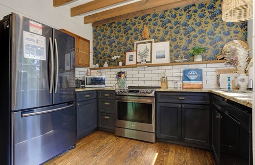 Big Canoe House | Crackling Fires, Game Nights & Community Swims, Hikes, Golf, Kayaking & Tennis - Heavenly Hideaway