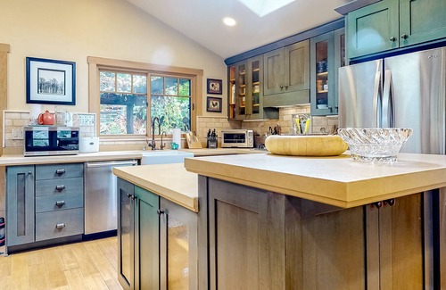 Duncans Mills House | Craftsman Gem with Hot Tub, Sauna, Lush Gardens & Decks Lovely River Views