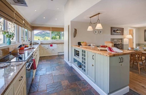 Loch Tay House | Craigeanie Farmhouse
