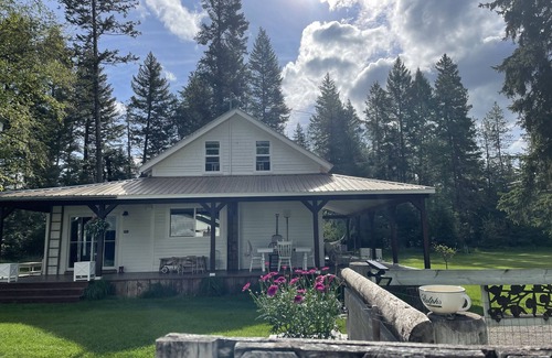 Bigfork Cottage | Crane Mountain Cottage - as seen in Sunset Magazine