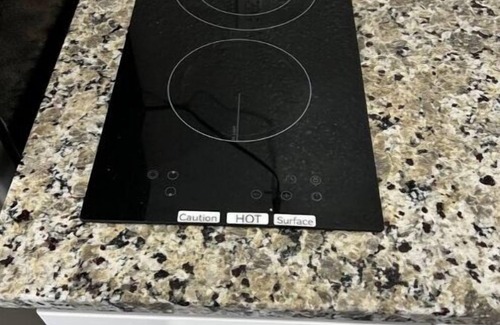 Hobbs Apartment | Crash Pad- Studio West Room 502B