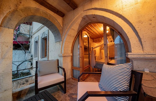 Goreme Hotel | Cratus Stone Palace