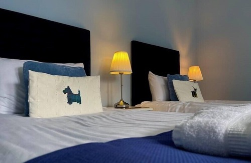 Onich House | Creag Mhor Lodge