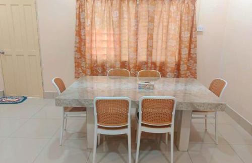 Ipoh House | Cream Roof Homestay