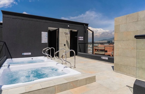 San Diego Apartment | Create & Relax – Designer 1BR w/Jacuzzi