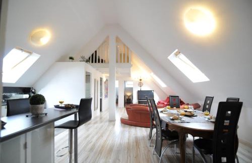 Saint-Cyr-l'Ecole Apartment | Creativ Appart