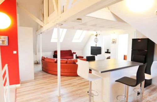 Saint-Cyr-l'Ecole Apartment | Creativ Appart