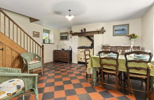 Cosheston House | Creek Cottage - get away from it all that this stunning cottage