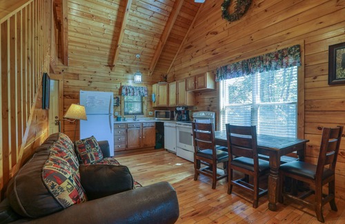 Cosby Cabin | Creek Heaven - 2 Bedrooms, 2 Baths, Sleeps 6 Cabin by RedAwning