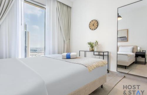 Dubai Apartment | Creek Horizon at Dubai Creek Harbour