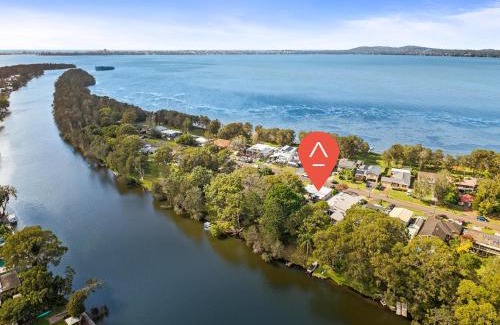 Chittaway Bay House | Creek Side Hideaway