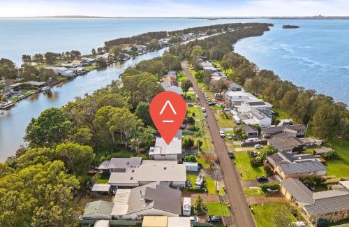Chittaway Bay House | Creek Side Hideaway