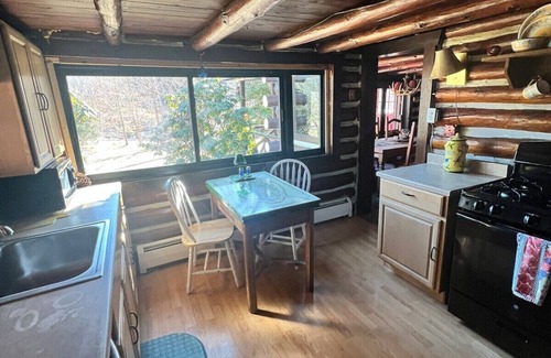 East Stroudsburg Cabin | Creekside Cabin near falls, casino, golf, & more!