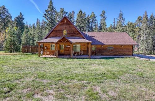 Lead House | Creekside Cabin - Garage