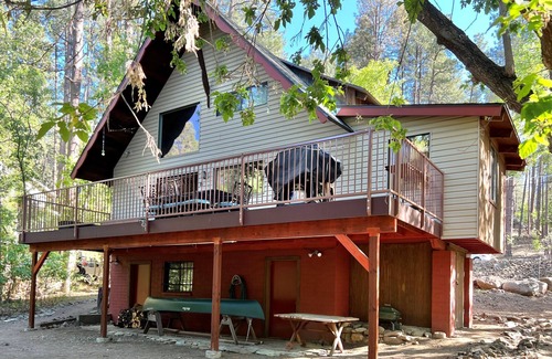 Groom Creek Cabin | Creekside Chalet - Prescott Cabin Rentals