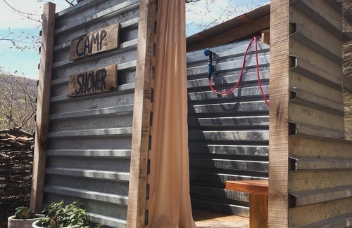 Cherry Valley Cabin | Creekside: Cozy off-grid cabin near Cooperstown, NY