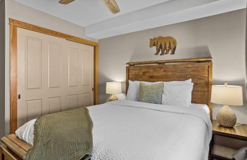 Canmore Apartment | Creekside Downtown 2 Bedroom Condo managed by Little Sister Getaways