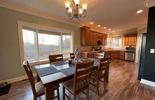 Burkesville House | Creekview Manor - Dale Hollow Lake with amazing views only minutes to docks