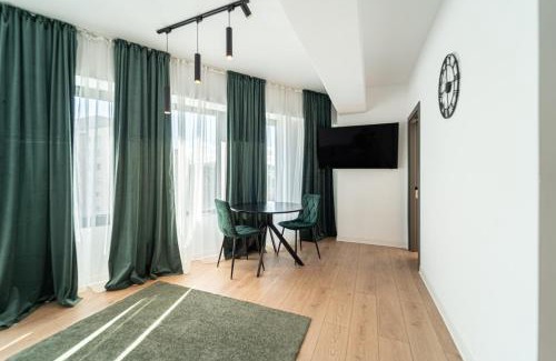 Cluj-Napoca Apartment | Cremene Tower ApartHotel