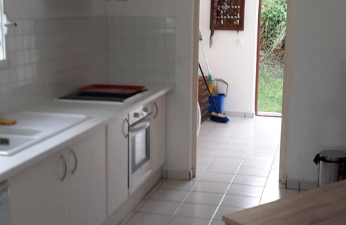 Sainte-Rose Villa | Creole villa with pool in tropical gardens spring/summer special 2026 160E/nu