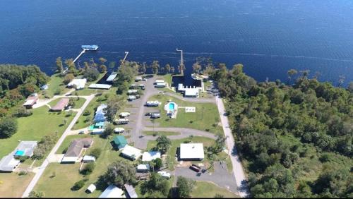 Crescent City House | Crescent Fish Camp, RV Resort & Marina